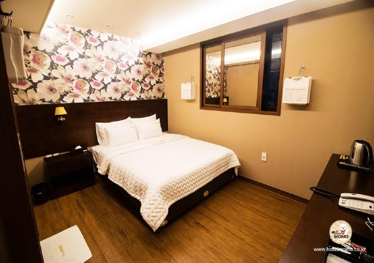 Hotel Momo Busan Buitenkant foto